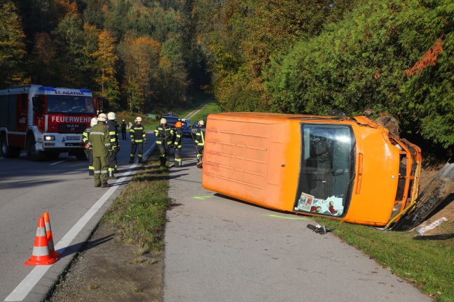 Crash zwischen Auto und Kleintransporter auf Nibelungenstraße fordert zwei Verletzte