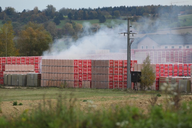Brand im Betriebsgelände eines Ziegelwerks in Krenglbach