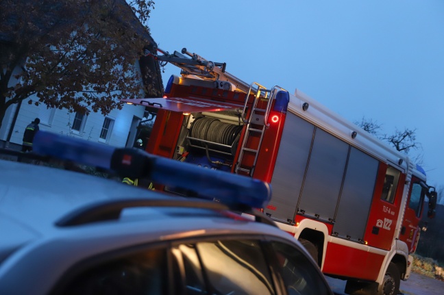 Sechs Feuerwehren bei Brand im Heizraum eines Hauses in Pettenbach im Einsatz