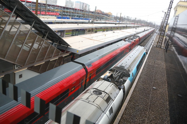 Bahnverkehr wegen Streik österreichweit komplett gestoppt