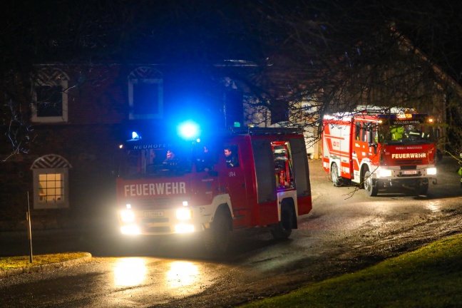 Drei Feuerwehren bei Brand in Neuhofen an der Krems im Einsatz