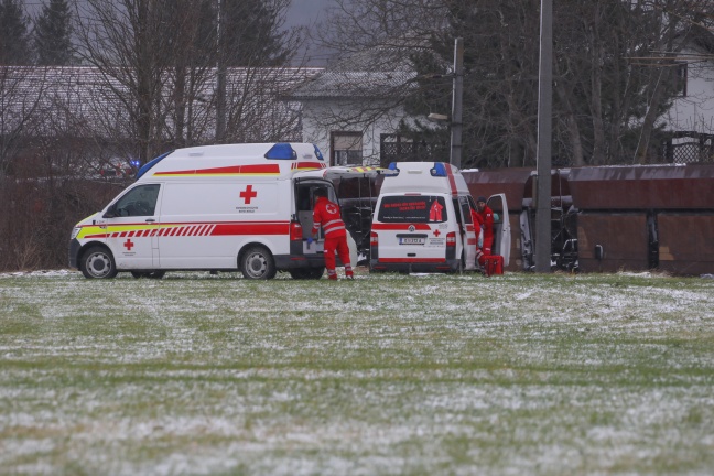 Tödliche Kollision mit Güterzug auf Bahnübergang in Micheldorf in Oberösterreich