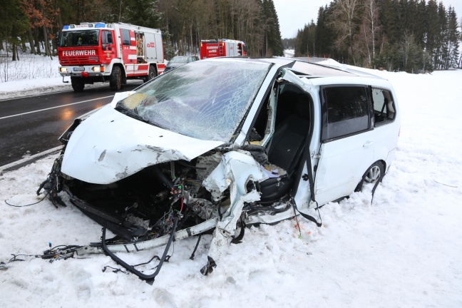 Tdlicher Frontalcrash auf Rohrbacher Strae in St. Martin im Mhlkreis