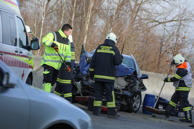 Schwerer Verkehrsunfall auf Westautobahn bei Sipbachzell