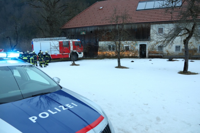 Defekter Ofen in einem Haus in Steinbach am Ziehberg sorgt für Einsatz der Feuerwehr
