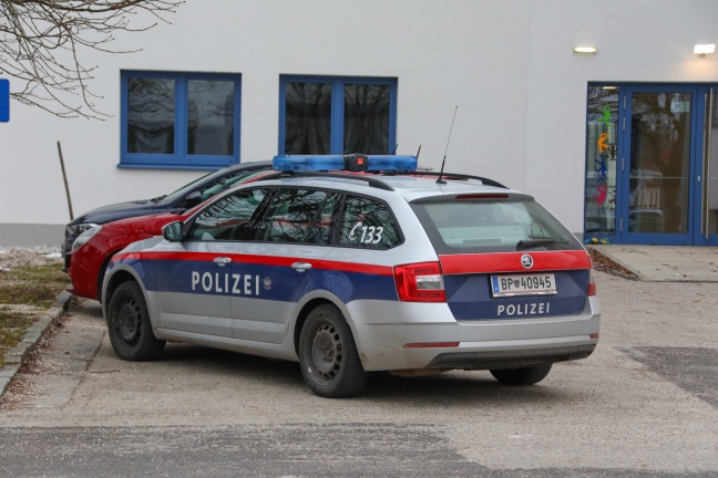 Einbruch in ein Schulgebäude in Scharnstein befürchtet