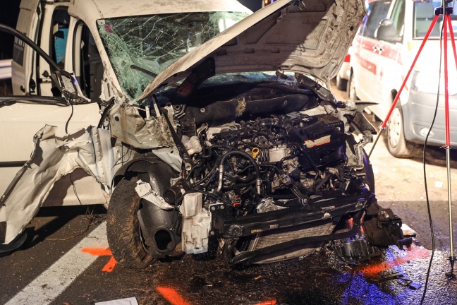 Tdlicher Crash auf Welser Autobahn bei Pucking