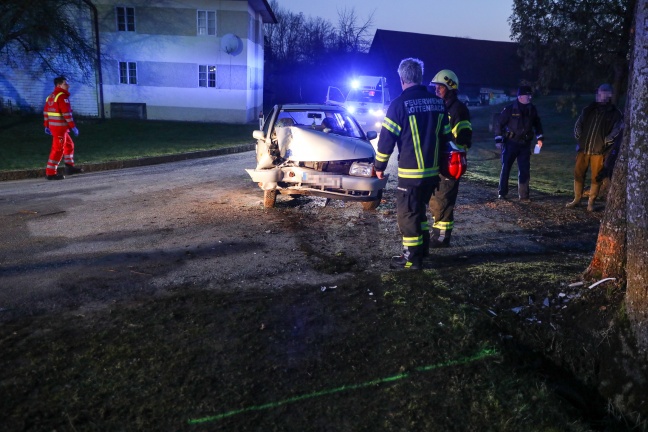 Vier Verletzte bei schwerem Verkehrsunfall in Rottenbach
