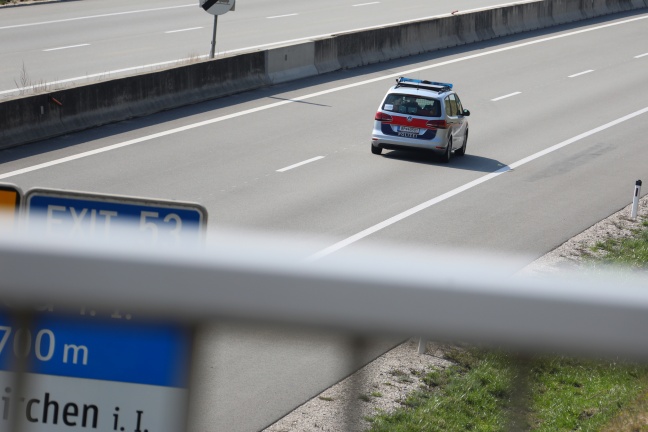 Schwerer Geisterfahrerunfall auf Innkreisautobahn bei Peterskirchen