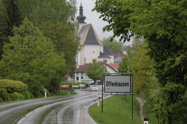 Notarzthubschraubereinsatz in Offenhausen: Kleinkind erlitt schwerere Verbrühung