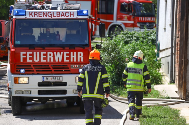 Brand im Stall eines Bauernhofes in Krenglbach
