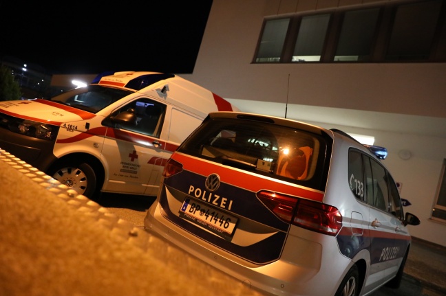 Patient nach Festbesuch in Eberstalzell mit Stichverletzungen ins Klinikum eingeliefert