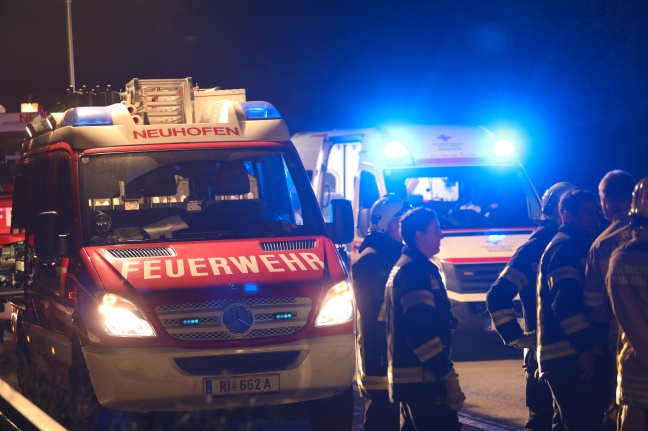 Sieben Verletzte bei Frontalcrash auf Rieder Straße in Hohenzell