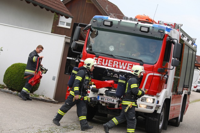 Feuerwehreinsatz nach vermutetem Gasaustritt in einem Haus in Wels-Vogelweide
