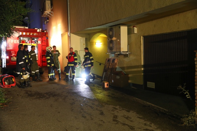 Drei Feuerwehren bei Brand im Gastrolokal eines Kinos in Peuerbach im Einsatz
