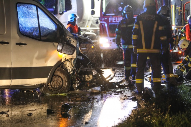 Tödlicher Verkehrsunfall auf Innviertler Straße bei Krenglbach
