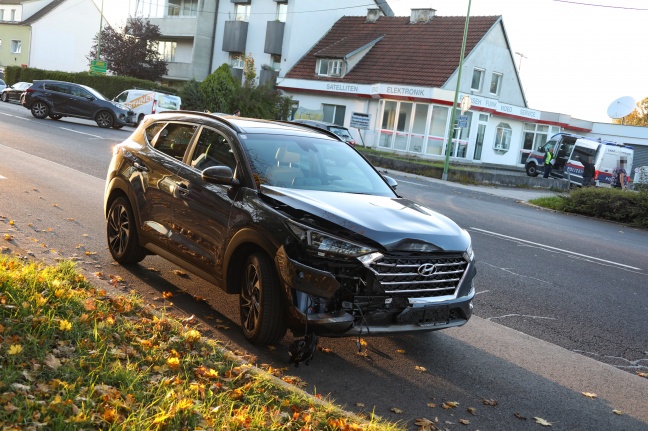 Verkehrsunfall zwischen zwei PKW in Wels-Lichtenegg endet glimpflich