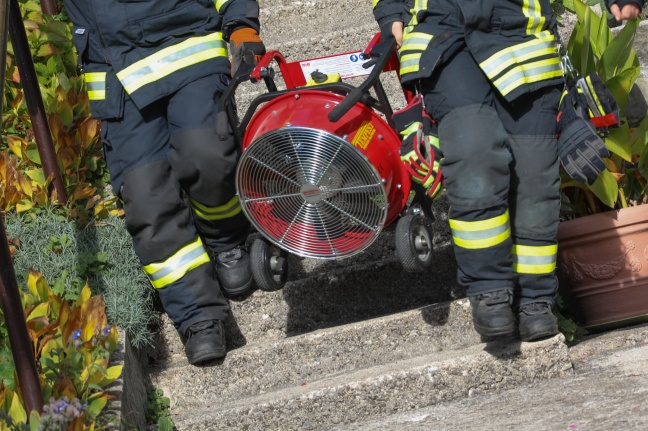 Küchenbrand in einem Haus in Gmunden sorgt für Einsatz der Feuerwehr