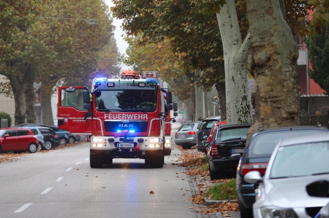 Brandstiftung: Einsatz nach Kleinbrand bei einem Schulgebäude in Wels-Innenstadt