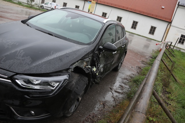 Verkehrsunfall in Stadl-Paura fordert zwei Verletzte