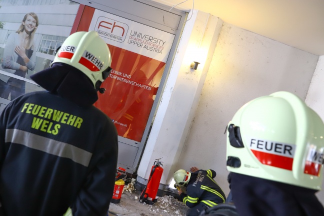 Neuerlicher Dehnfugenbrand bei Sanierungsarbeiten in Wels-Innenstadt