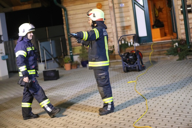 Drei Feuerwehren bei Brand in Wilhering im Einsatz