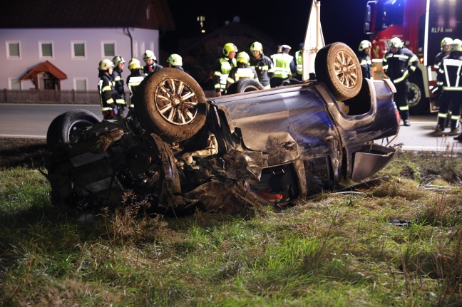 Schwerer Verkehrsunfall auf Innviertler Straße in Grieskirchen fordert zwei Verletzte