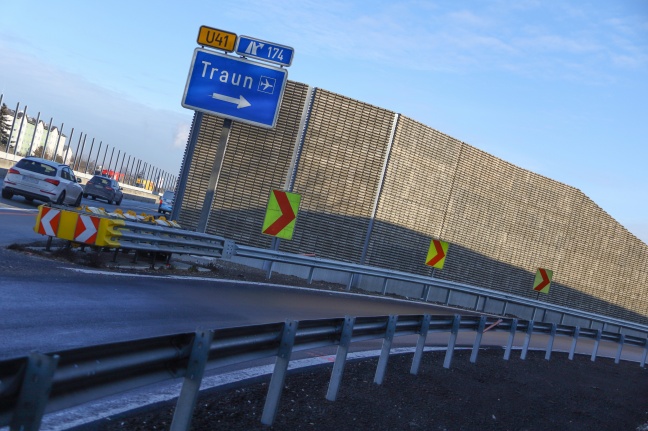"Suppe am Herd vergessen": Raser mit 205 km/h auf der Westautobahn bei Ansfelden gestoppt