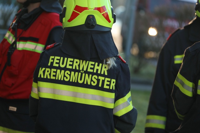 Brand in einer Wohnung in Kremsmünster fordert einen Verletzten
