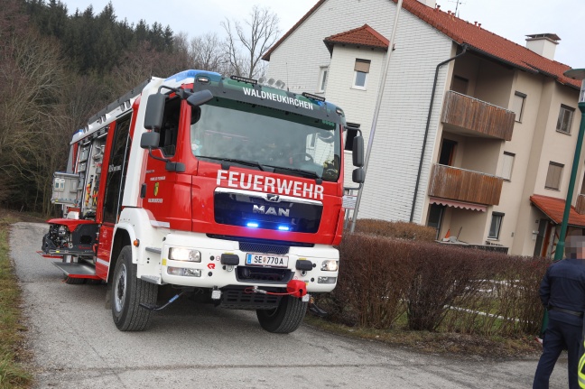 Drei Feuerwehren bei Wohnungsbrand in Waldneukirchen im Einsatz