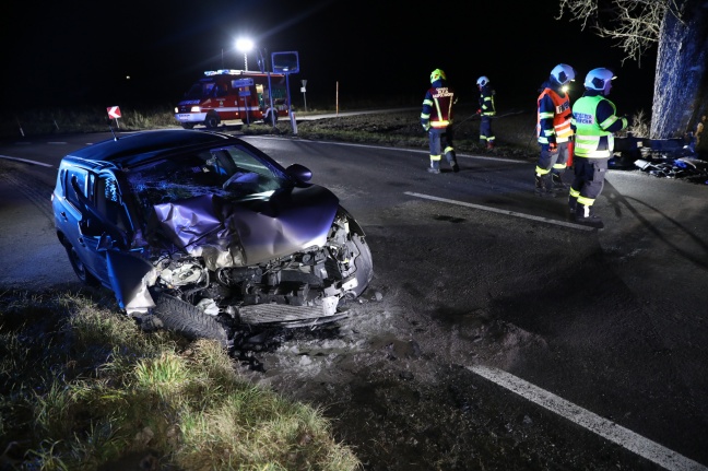 Schwerer Verkehrsunfall in Gaspoltshofen fordert eine Verletzte