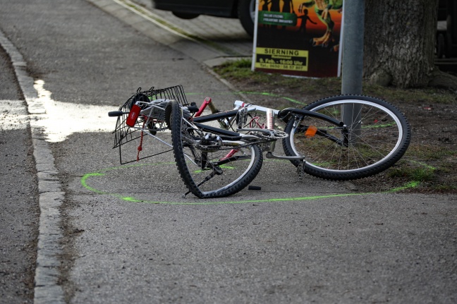 Tödlicher Verkehrsunfall mit Radfahrer in Sierning