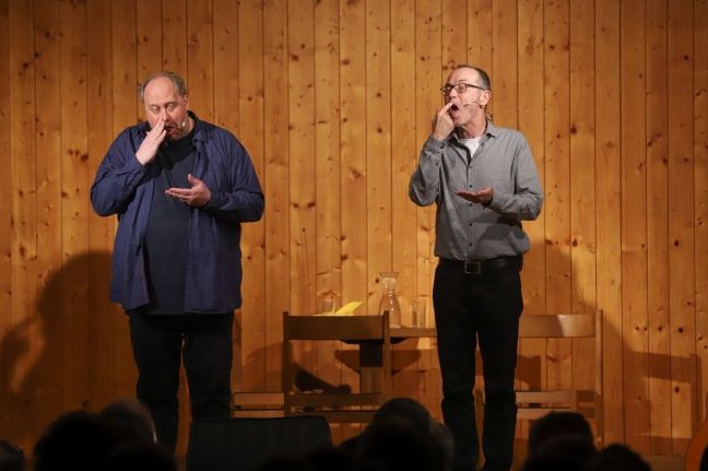 Kabarettisten Lainer und Aigner brachten mit "einvernehmlich verschieden" den Saal zum Lachen