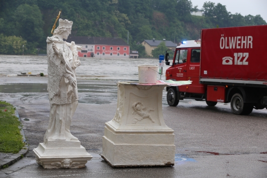 Hochwasser an der Donau in Oberösterreich geht langsam zurück