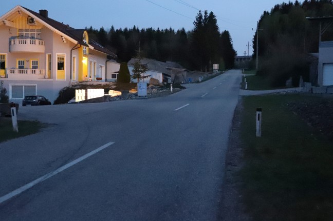 Motorradlenker (57) bei Unfall in Waldkirchen am Wesen tödlich verunglückt