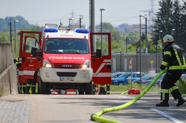 Drei Feuerwehren bei Kellerbrand in Neukirchen bei Lambach im Einsatz
