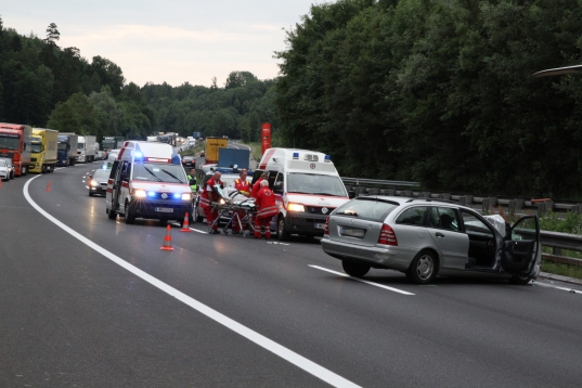Schwerer Verkehrsunfall auf der Innkreisautobahn fordert zwei Verletzte