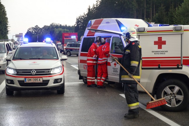 Schwerer Crash auf der Westautobahn bei Laakirchen