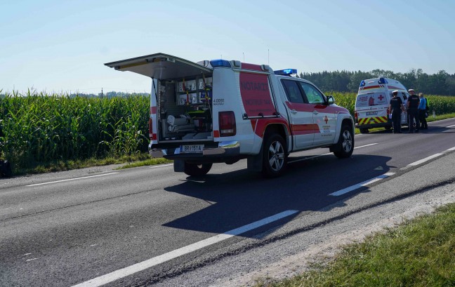 Motorradlenker (59) bei Verkehrsunfall in Neukirchen an der Enknach tödlich verletzt