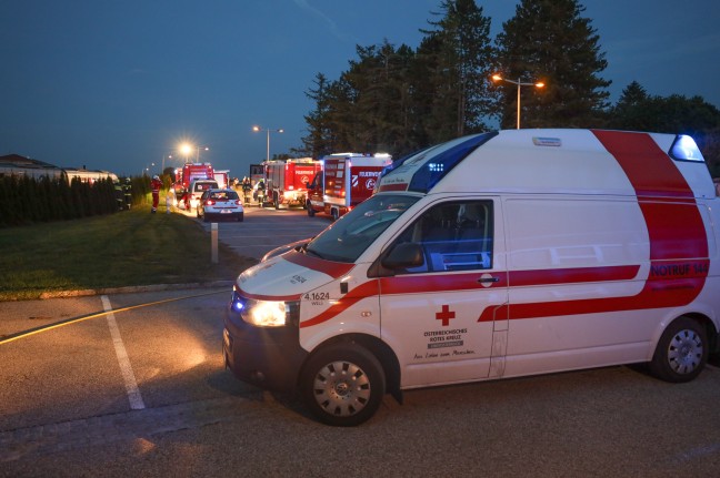 Regionalzug evakuiert: Großeinsatz in Steinhaus nach Rauchentwicklung in Triebwagen der Almtalbahn