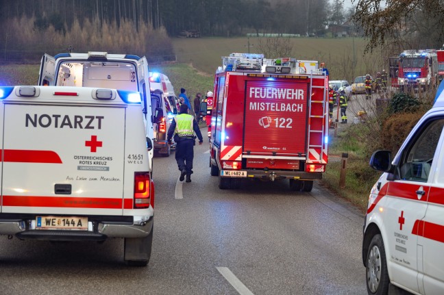 Frontalkollision bei Buchkirchen fordert zwei Verletzte