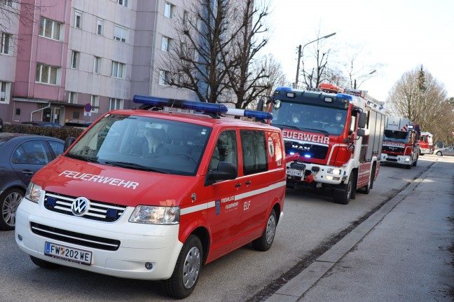 Einsatzkräfte böswillig zu vermeintlich größerem Wohnungsbrand nach Wels-Neustadt alarmiert
