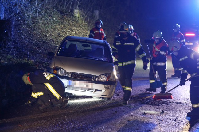 Tödlicher Verkehrsunfall im Aschachtal bei Stroheim