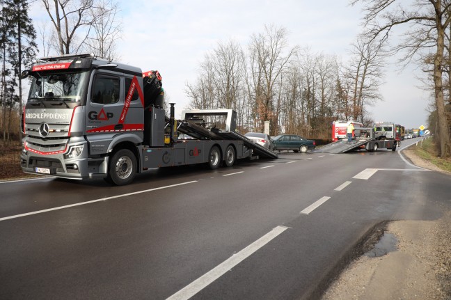 Kreuzungskollision auf der Wiener Straße zwischen Edt bei Lambach und Gunskirchen