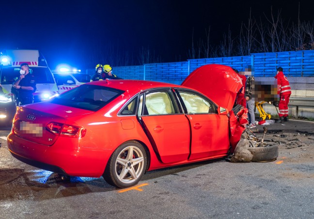 Schwerer Verkehrsunfall auf Altheimer Straße in Braunau am Inn