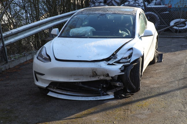 Schwerer Folgeunfall nach Verkehrsunfall in Kremsmünster