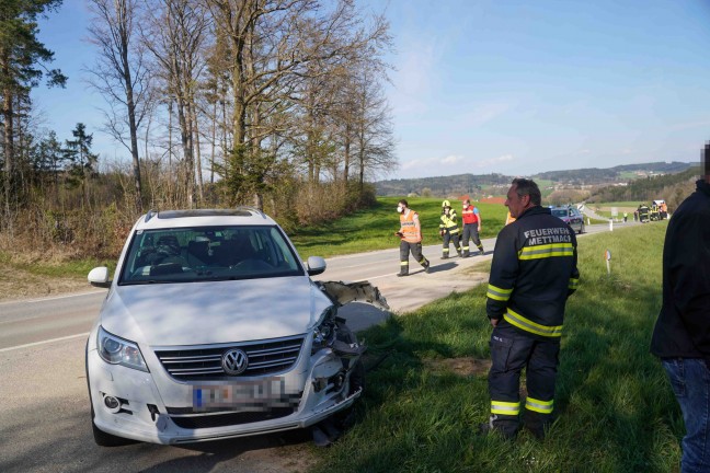 Drei teils Schwerverletzte bei schwerem Verkehrsunfall in Mettmach