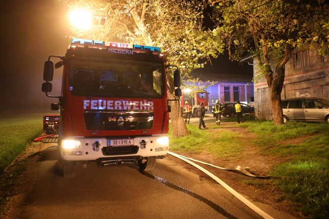 Sieben Feuerwehren bei Brand in einem Werkstättengebäude in Sierning im Einsatz