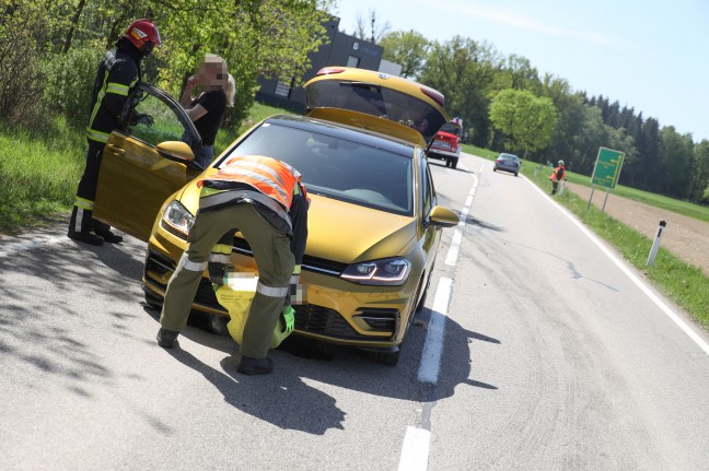 Ölwanne bei Auto nach Verkehrsunfall in Sipbachzell aufgerissen