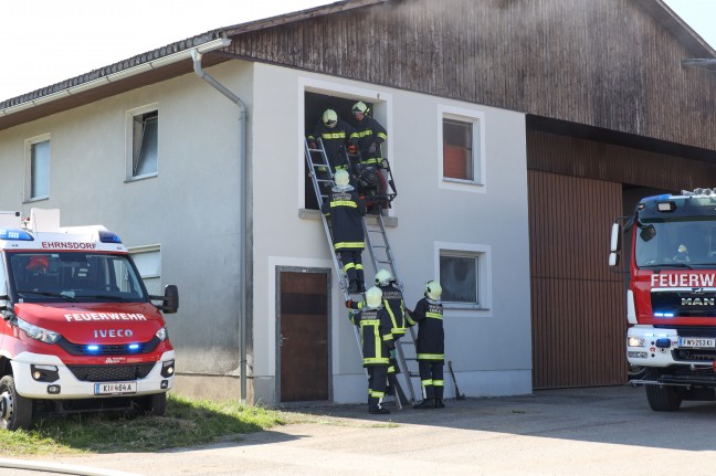 Fünf Feuerwehren bei Brand auf Bauernhof in Wartberg an der Krems im Einsatz